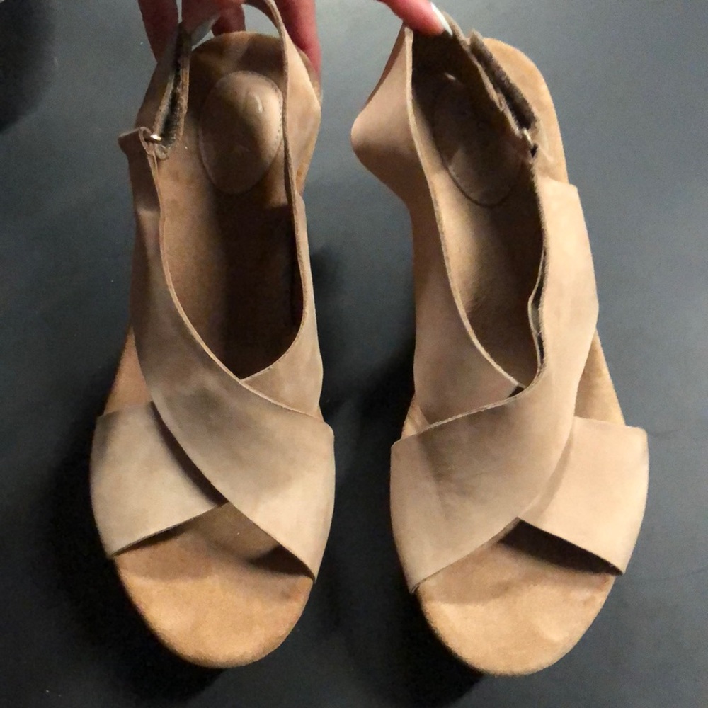 Clarks Beige Cork Wedge Sandals - Picture 2 of 3
